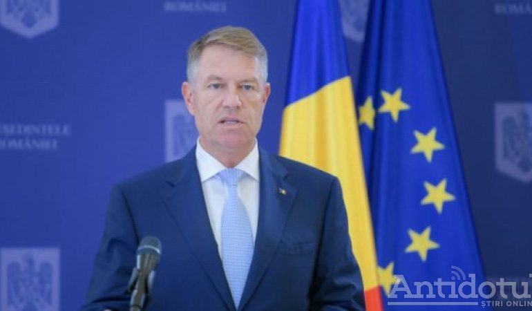 Film cu proști. BEC a stabilit că Iohannis poate candida pe lista PNL după ce Klaus a anunțat că nu vrea să candideze