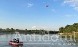 Un bărbat care a dispărut în Siret este căutat cu drone și scafandri