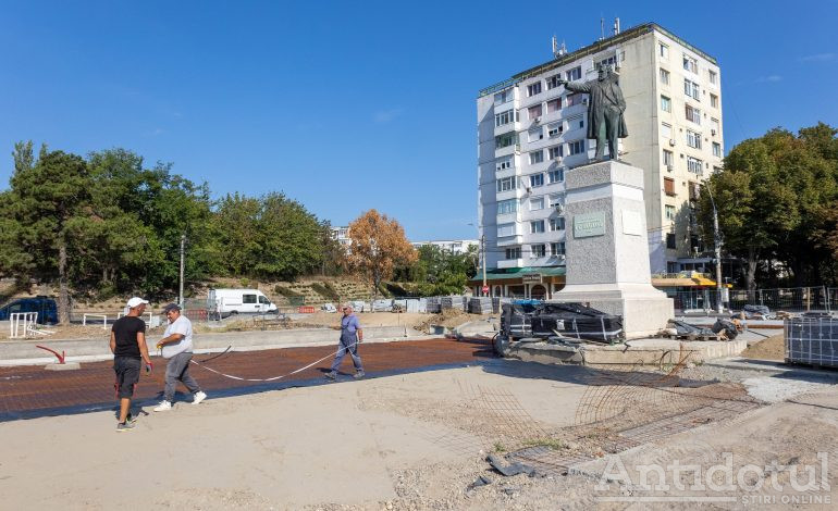 Parcul de la Elice va scăpa de gard. Lucrările de modernizare au avansat