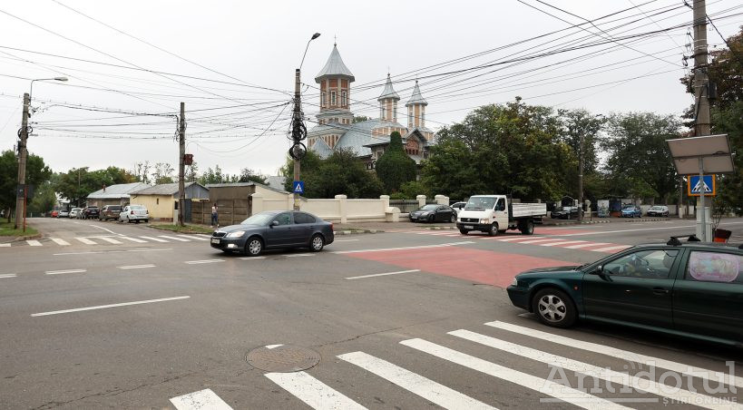 Unda verde se extinde pe strada Traian de la Piața Centrală până la ieșirea din Galați. Mai multe intersecții vor avea semafoare