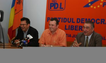 Resmeriţă, Aramă şi Bîrsan umblă cu sărumîna la electoratul gălăţean