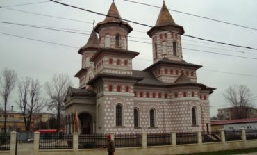 Biserica căcăniu în dungi