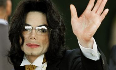 Hai mă, merge careva la înmormîntarea lui Michael Jackson?