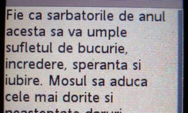 Doar idioţii mai trimit sms-uri de sărbători